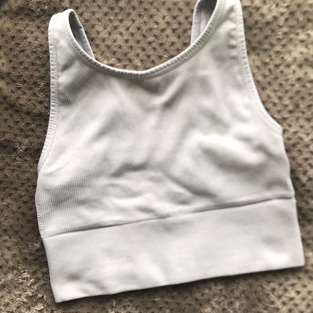 Victoria Sport Workout Crop Top Grey